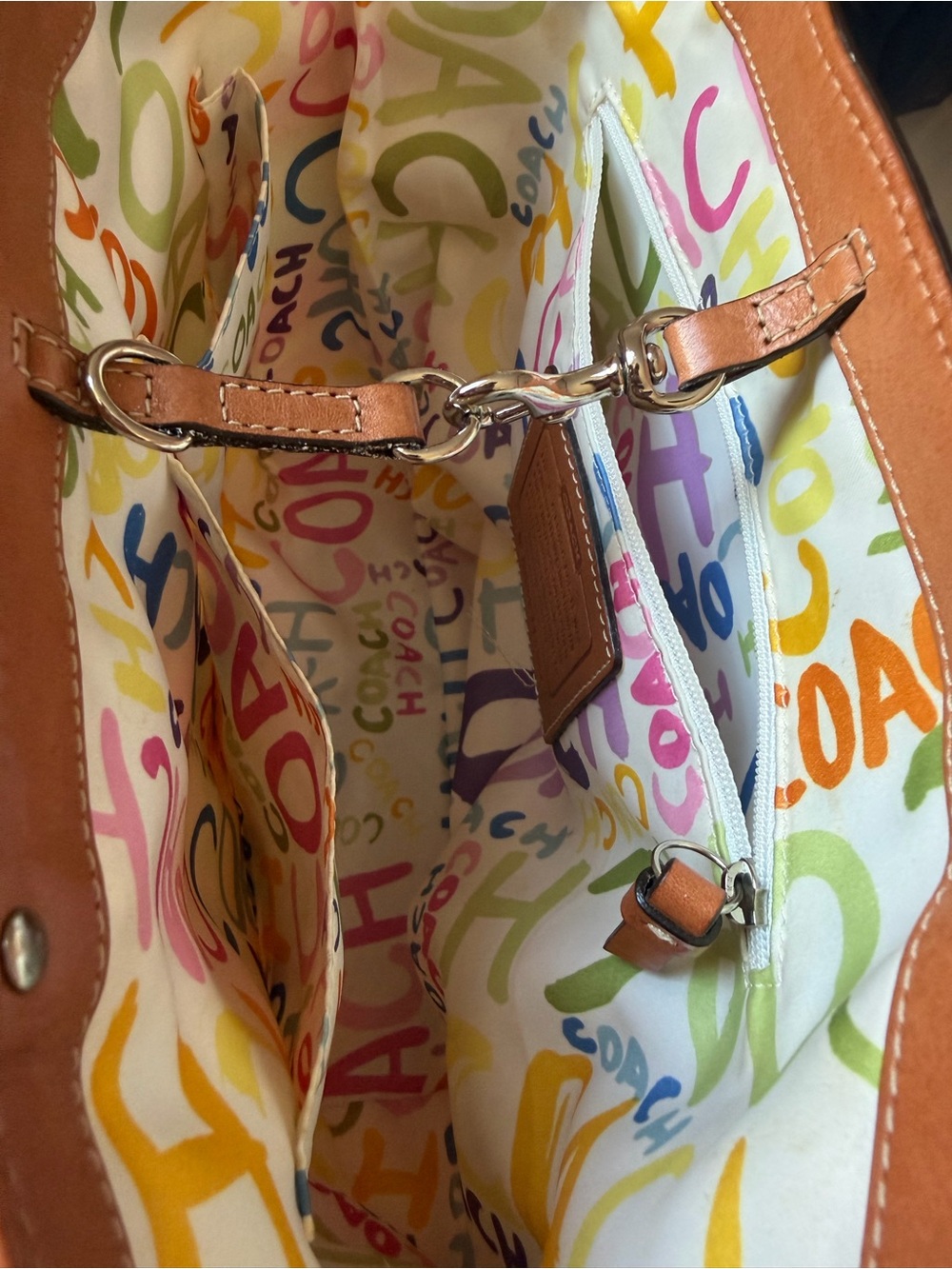 π Authentic Coach Pastel Rainbow Stripe Tote multicolored handbag π - Picture 9 of 14